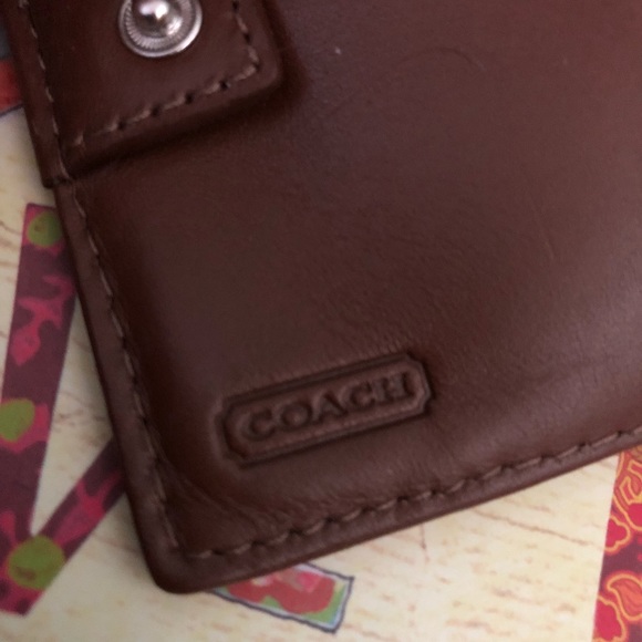 CUTE Coach Wallet - Picture 5 of 5